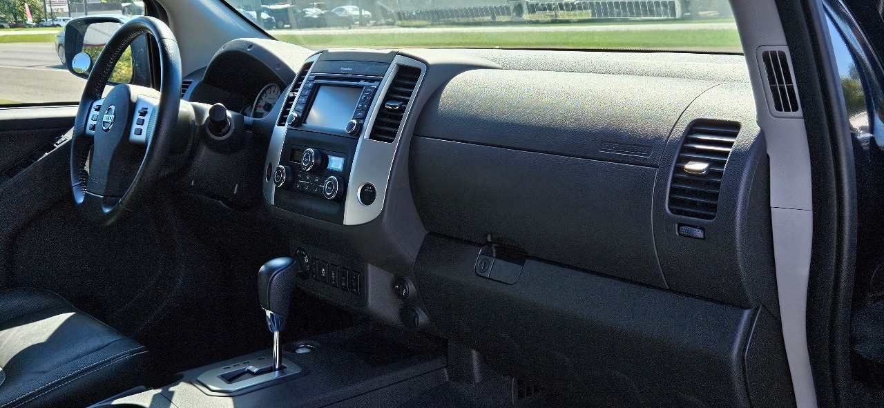 Nissan Frontier Crew Cab 4x4 PRO-4X Auto 2020 Nissan Frontier Crew Cab 4x4 PRO-4X Auto 2020
