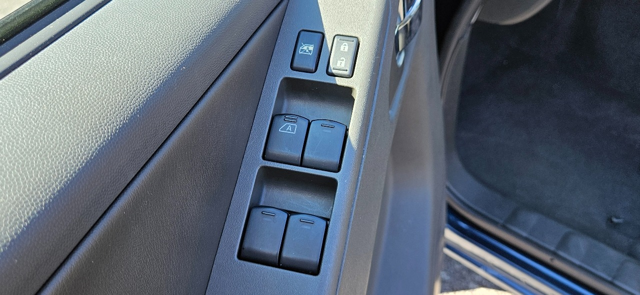 Nissan Frontier Crew Cab 4x4 PRO-4X Auto 2020 Nissan Frontier Crew Cab 4x4 PRO-4X Auto 2020