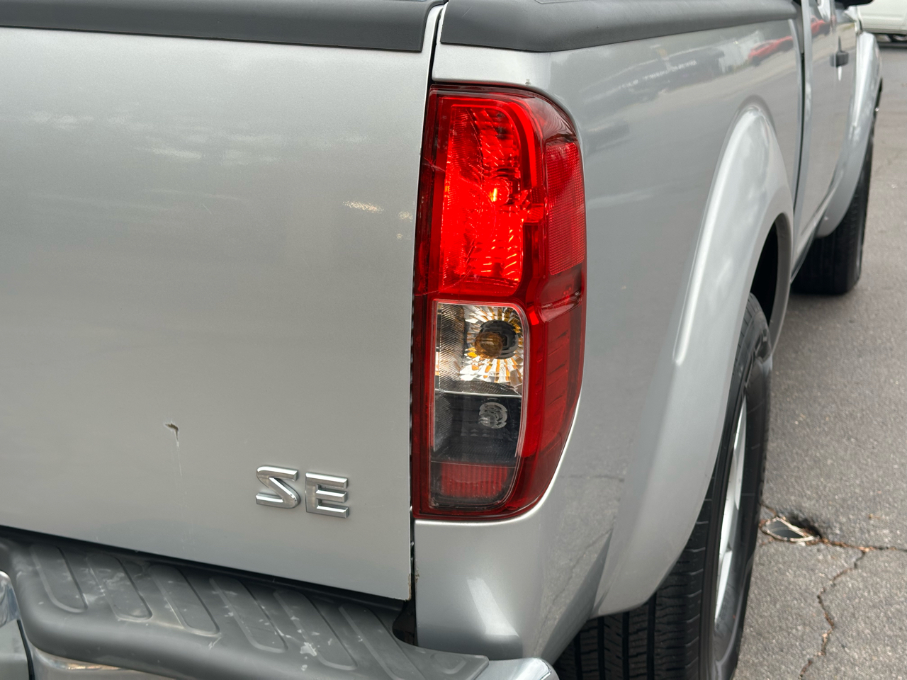 Nissan Frontier 2WD SE King Cab V6 Auto 2005 Nissan Frontier 2WD SE King Cab V6 Auto 2005