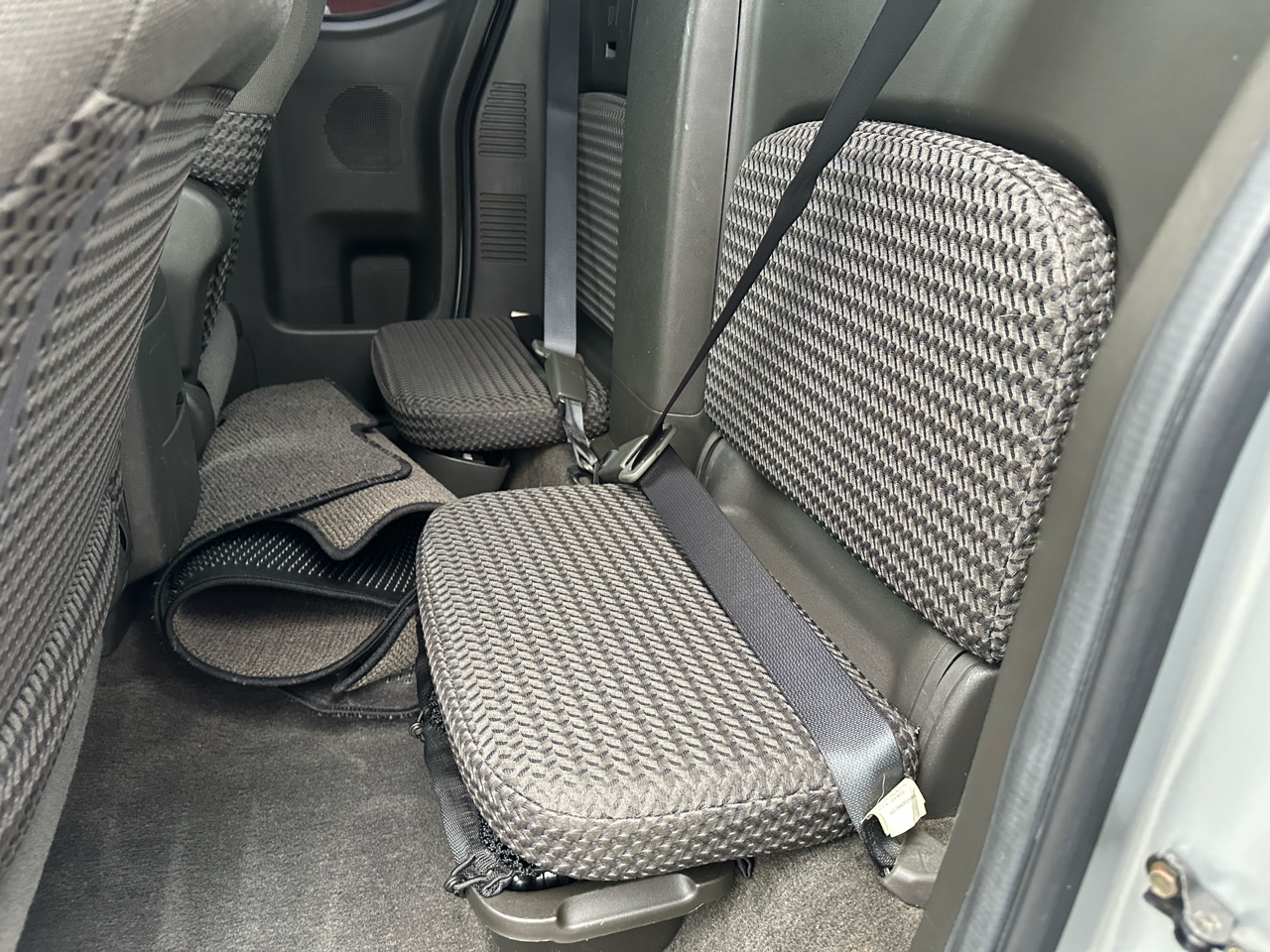 Nissan Frontier 2WD SE King Cab V6 Auto 2005 Nissan Frontier 2WD SE King Cab V6 Auto 2005