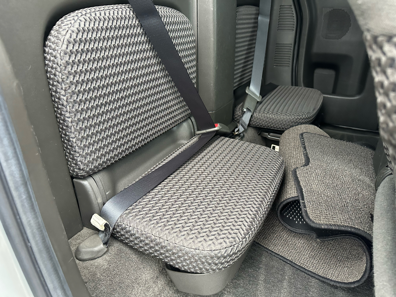 Nissan Frontier 2WD SE King Cab V6 Auto 2005 Nissan Frontier 2WD SE King Cab V6 Auto 2005