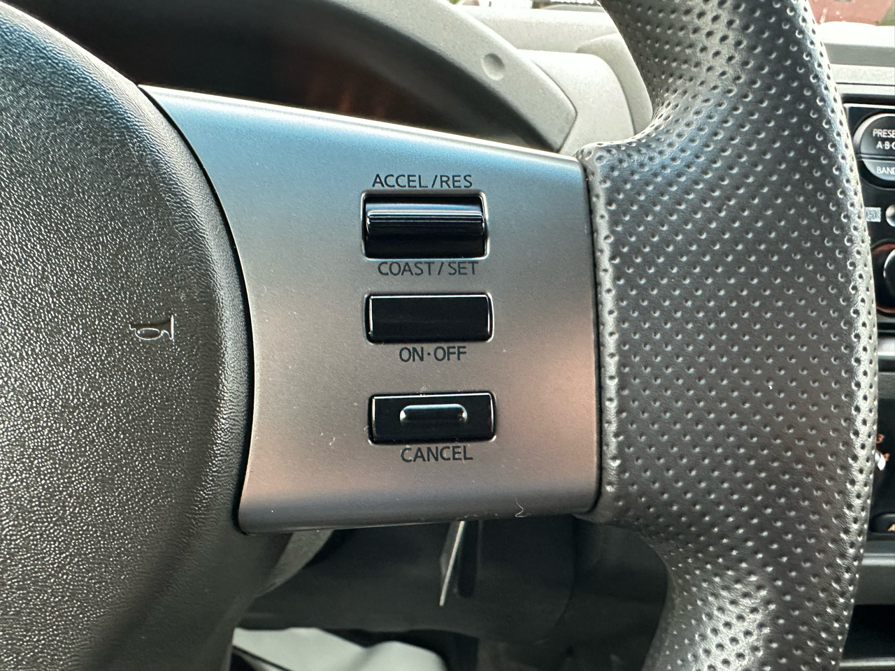 Nissan Frontier 2WD SE King Cab V6 Auto 2005 Nissan Frontier 2WD SE King Cab V6 Auto 2005