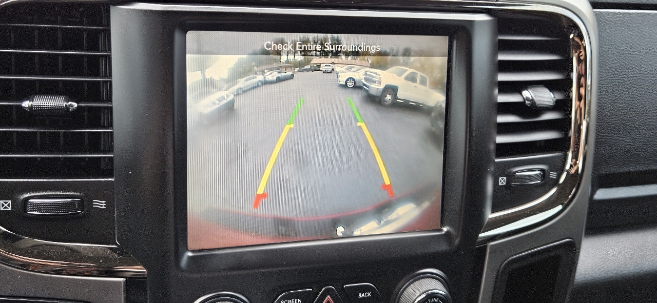 RAM 1500 4WD Quad Cab 140.5" Sport 2014