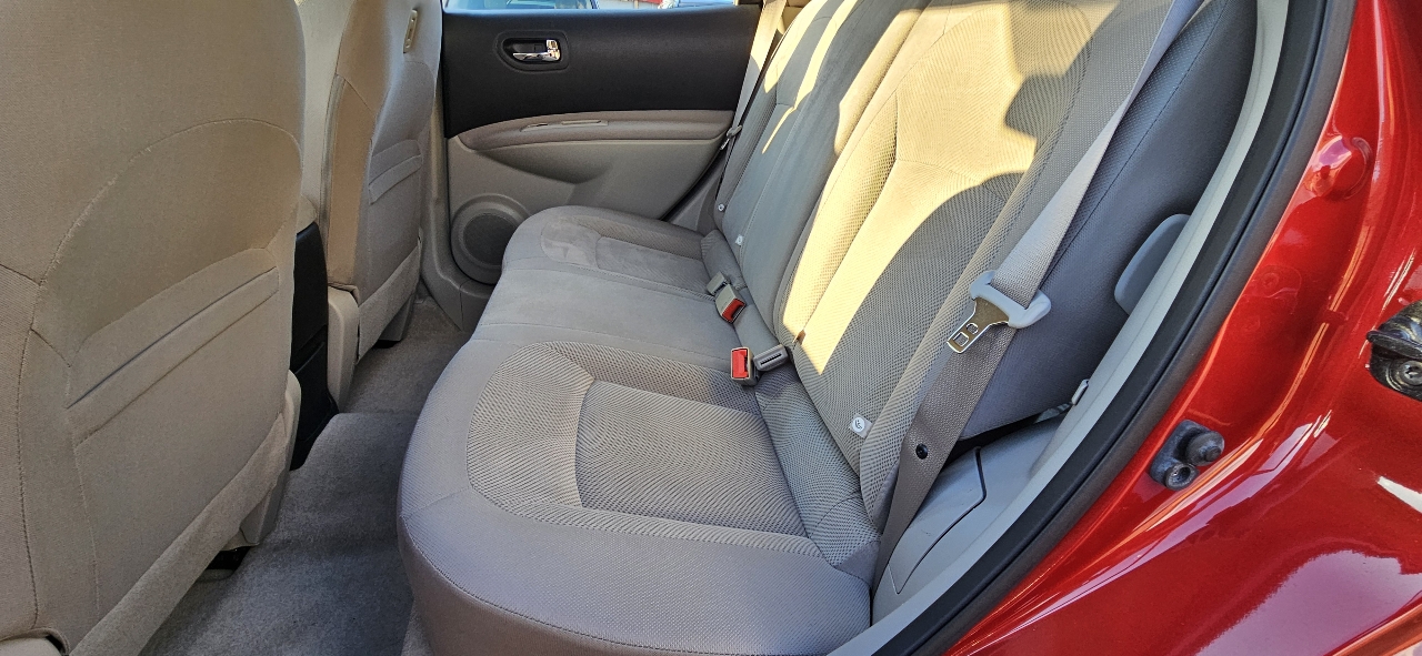 Nissan Rogue Select FWD 4dr S 2015 Nissan Rogue Select FWD 4dr S 2015