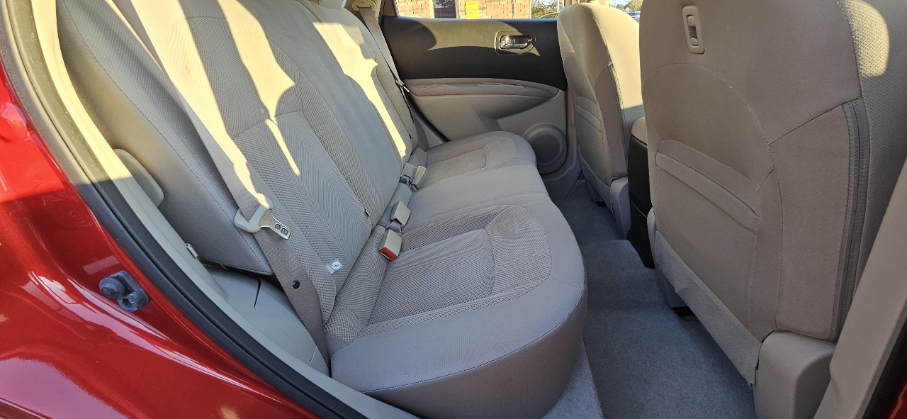 Nissan Rogue Select FWD 4dr S 2015 Nissan Rogue Select FWD 4dr S 2015