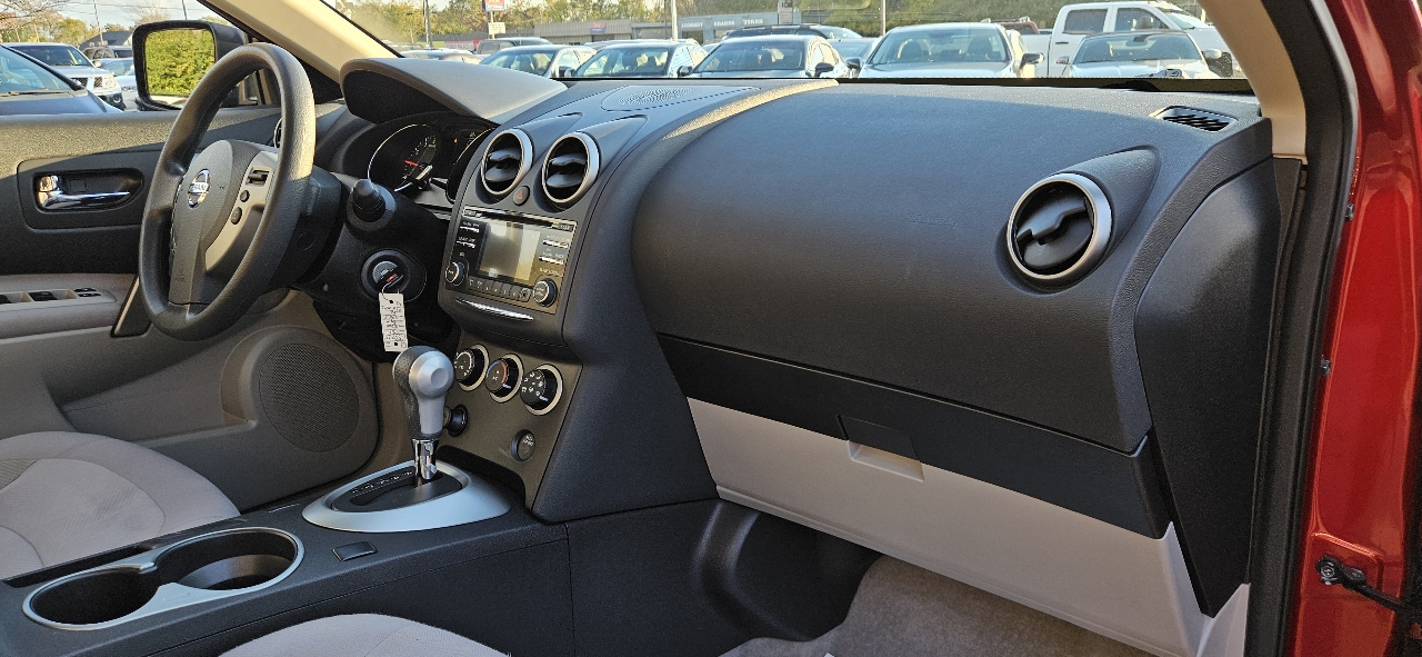 Nissan Rogue Select FWD 4dr S 2015 Nissan Rogue Select FWD 4dr S 2015