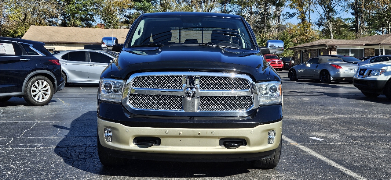 RAM 1500 4WD Crew Cab 140.5" Longhorn 2016