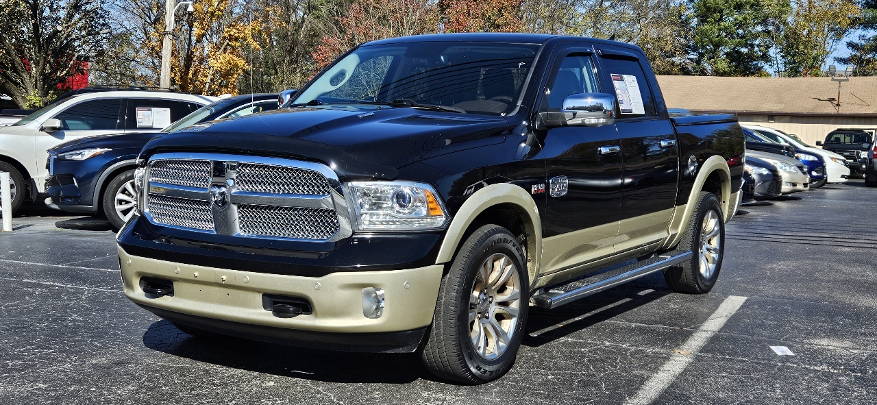 RAM 1500 4WD Crew Cab 140.5" Longhorn 2016