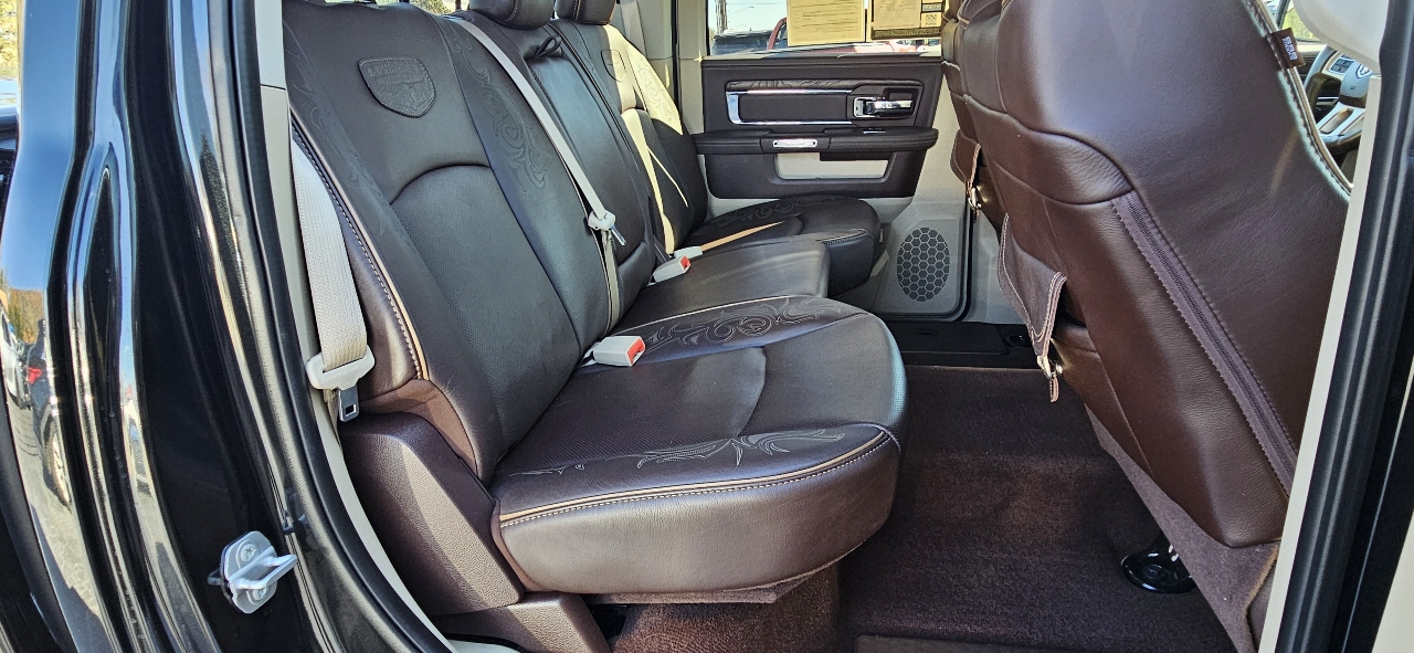 RAM 1500 4WD Crew Cab 140.5" Longhorn 2016