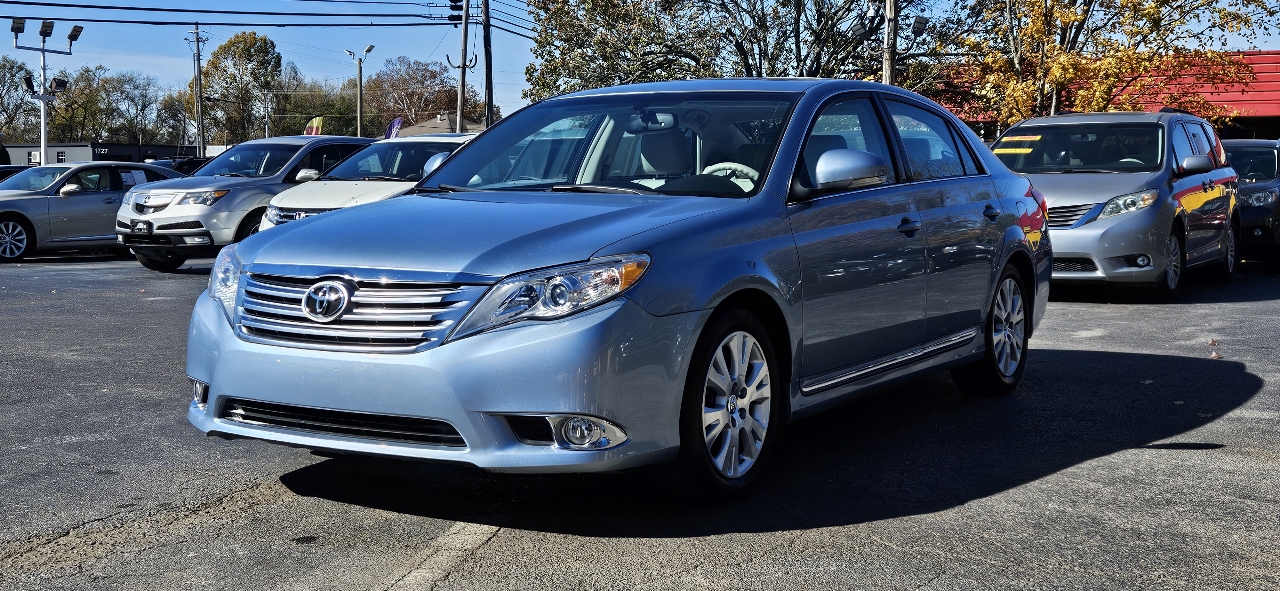 2011 Toyota Avalon photo 4