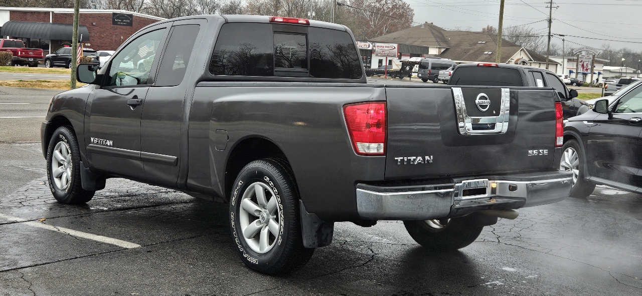 Nissan Titan 2WD King Cab SWB SE 2009