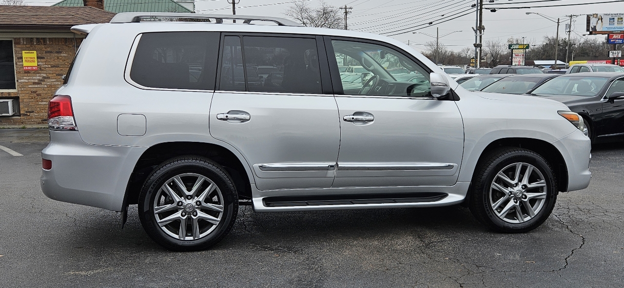 Lexus LX 570 4WD 4dr 2013