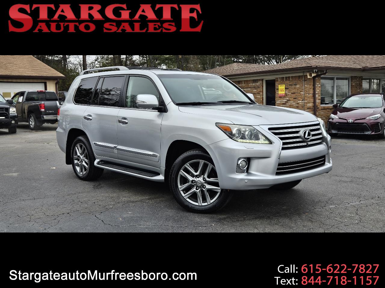2013 Lexus LX 570's photo