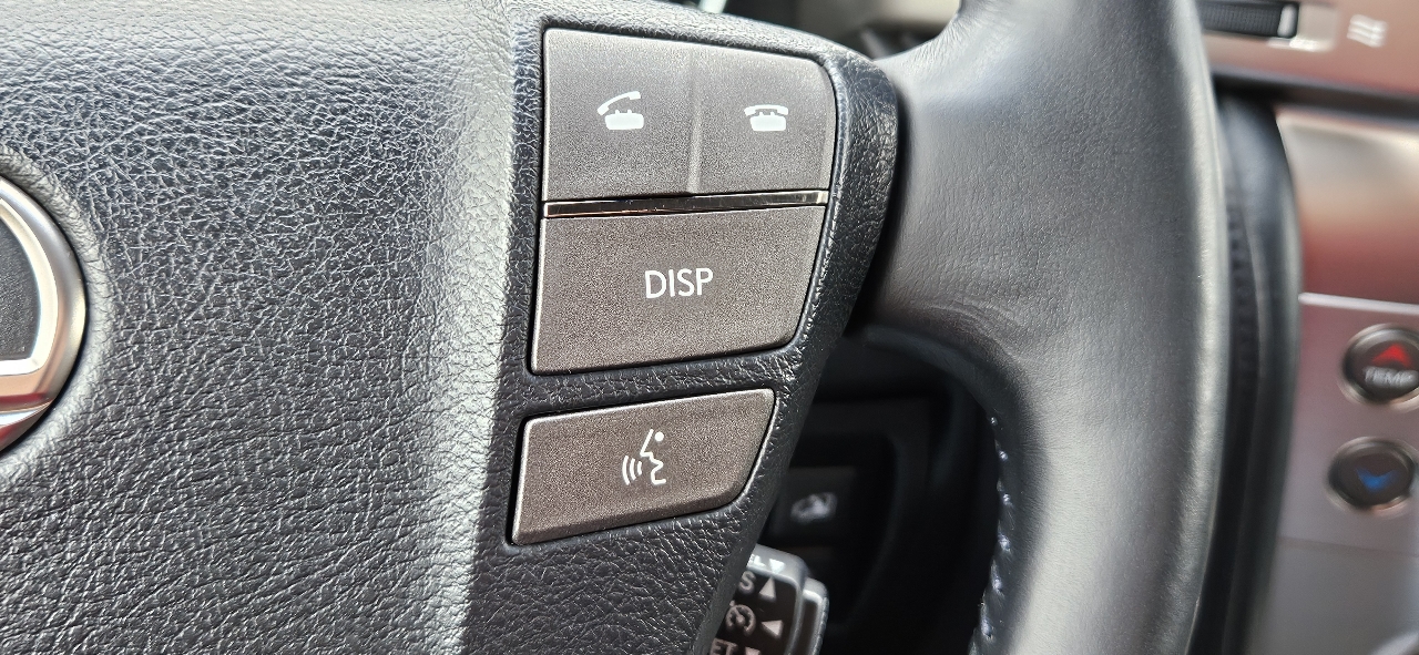 Lexus LX 570 4WD 4dr 2013