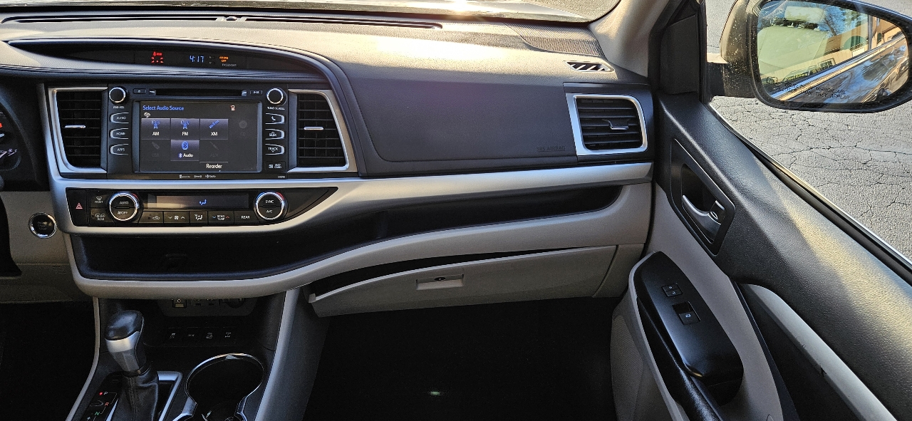 Toyota Highlander XLE V6 AWD (Natl) 2019