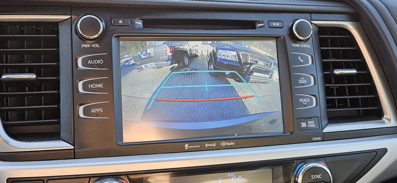 Toyota Highlander XLE V6 AWD (Natl) 2019