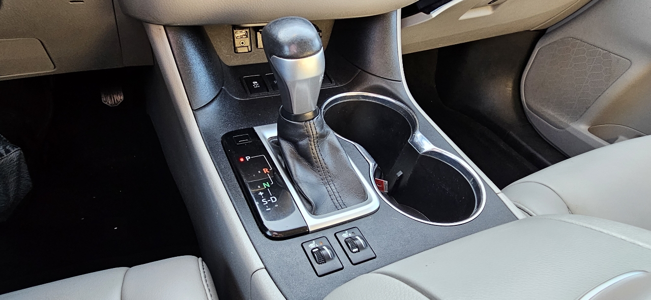 Toyota Highlander XLE V6 AWD (Natl) 2019