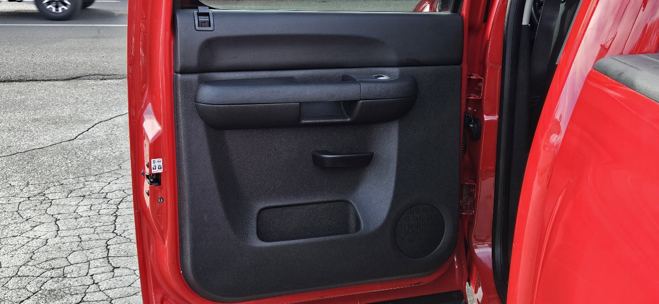 Chevrolet Silverado 1500 4WD Crew Cab 143.5" LT 2013