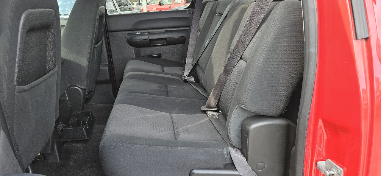 Chevrolet Silverado 1500 4WD Crew Cab 143.5" LT 2013