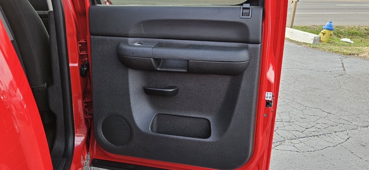 Chevrolet Silverado 1500 4WD Crew Cab 143.5" LT 2013