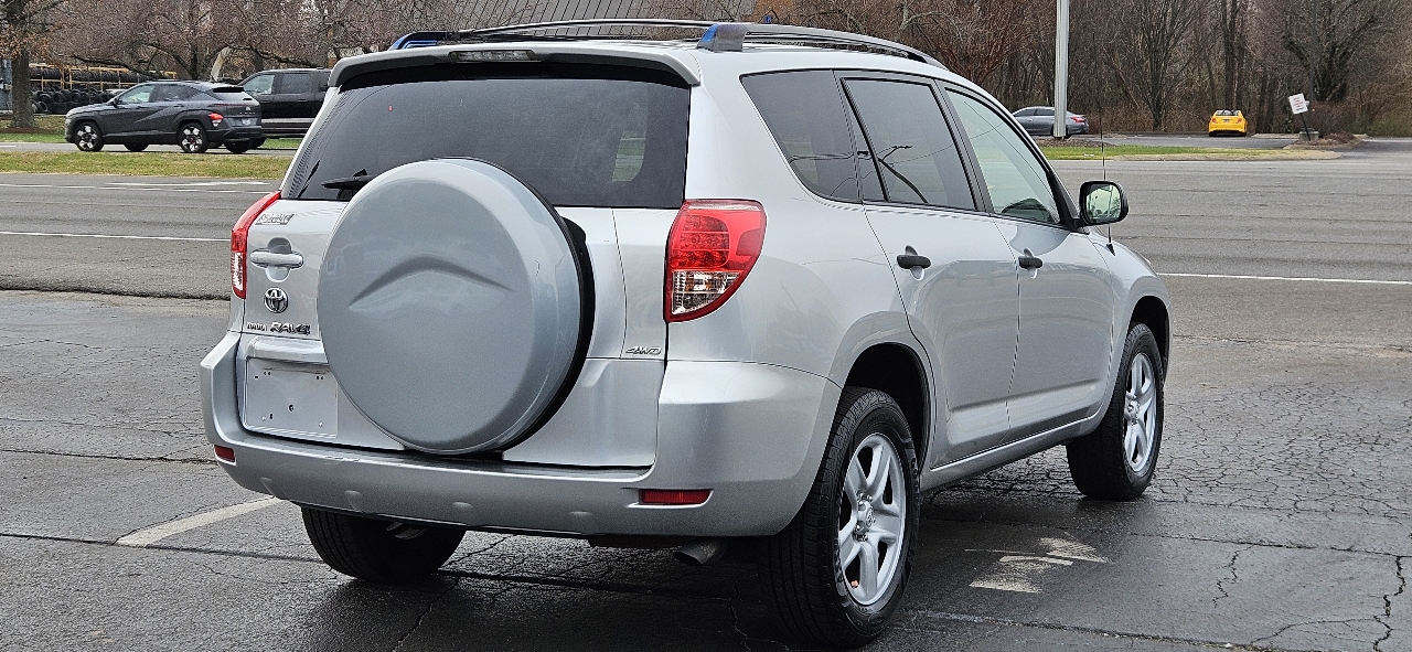 Toyota RAV4 4WD 4dr 4-cyl (Natl) 2007