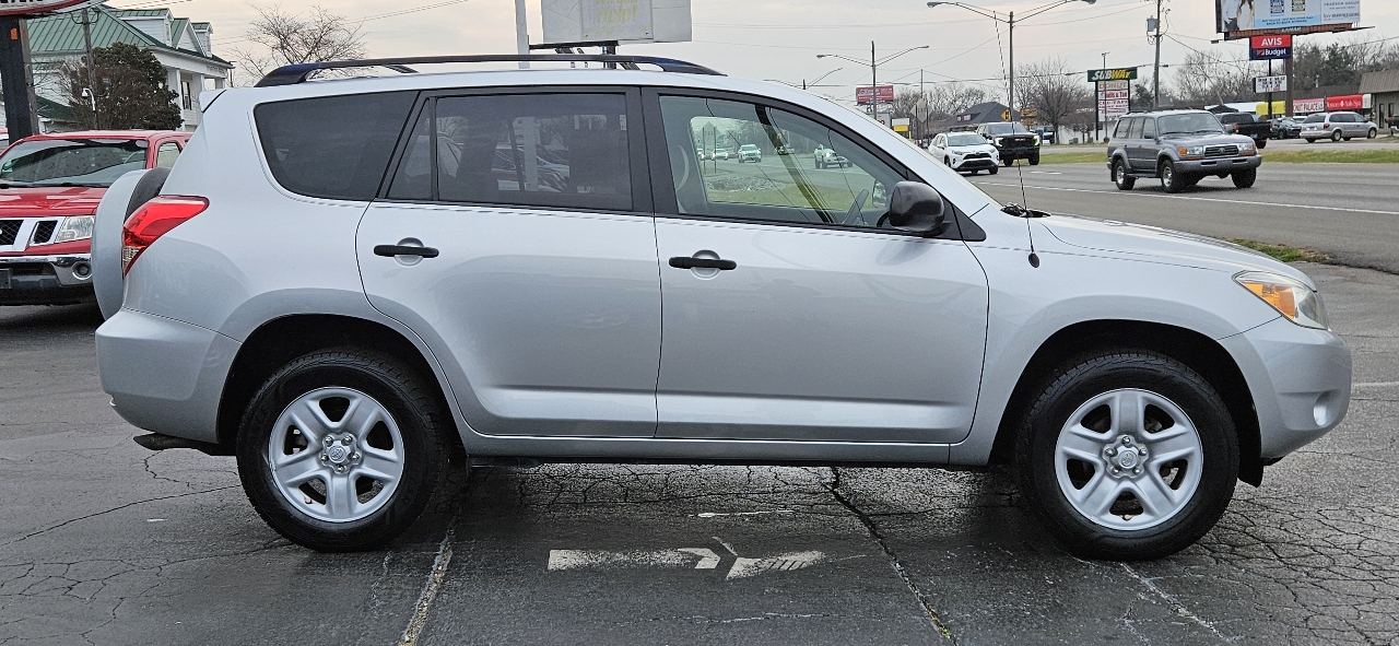 Toyota RAV4 4WD 4dr 4-cyl (Natl) 2007