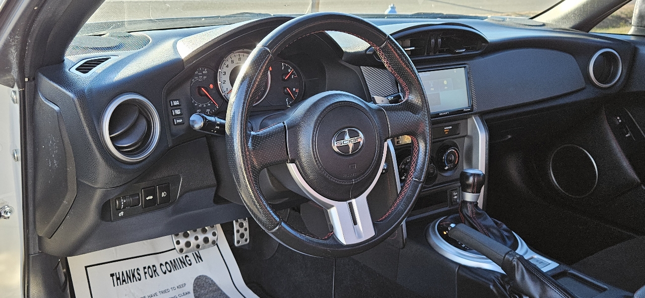 Scion FR-S 2dr Cpe Auto (Natl) 2016