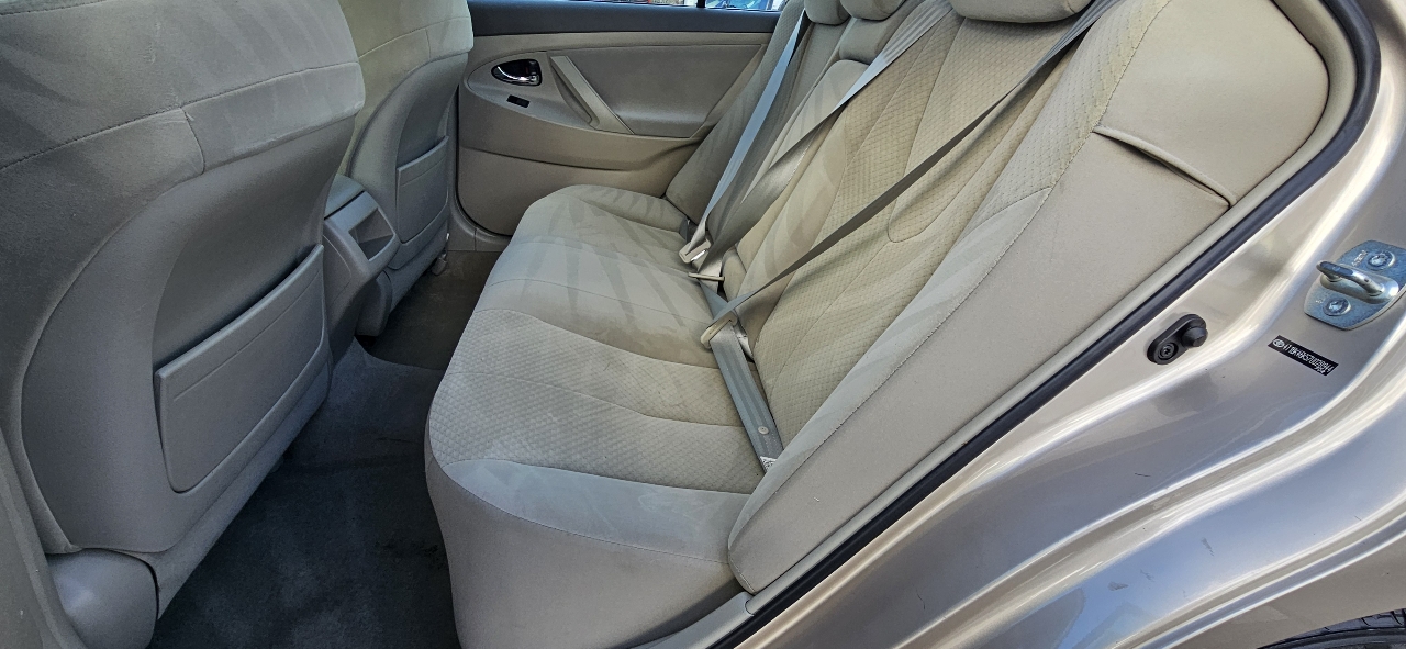 Toyota Camry 4dr Sdn V6 Auto LE (Natl) 2007