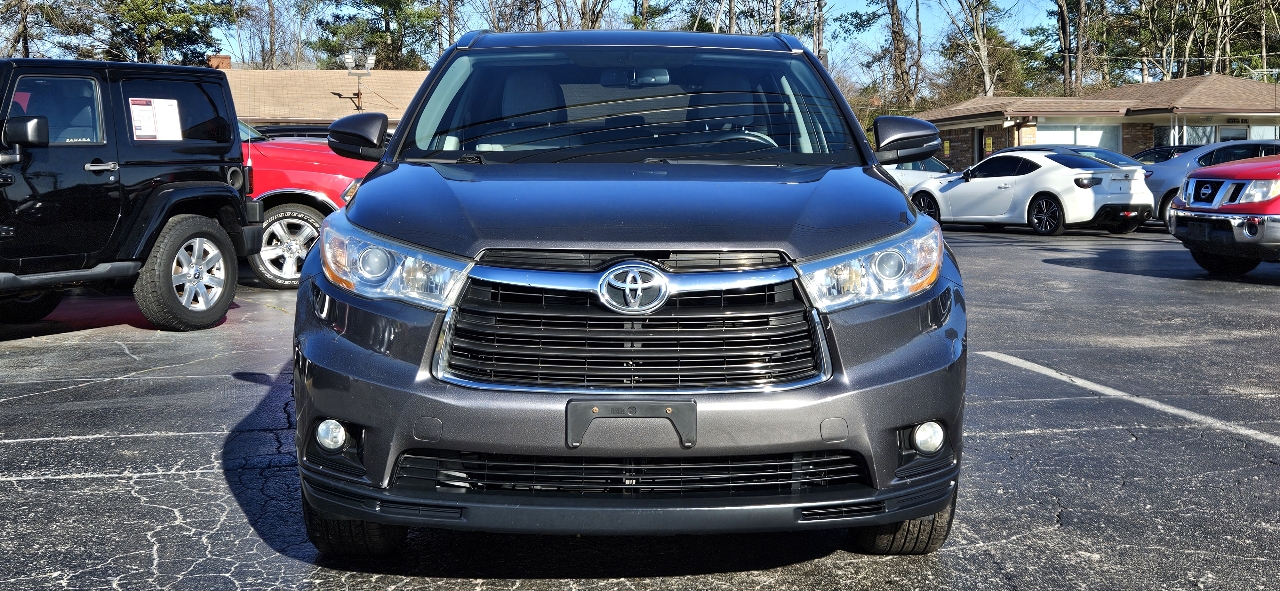 Toyota Highlander AWD 4dr V6 XLE (Natl) 2014