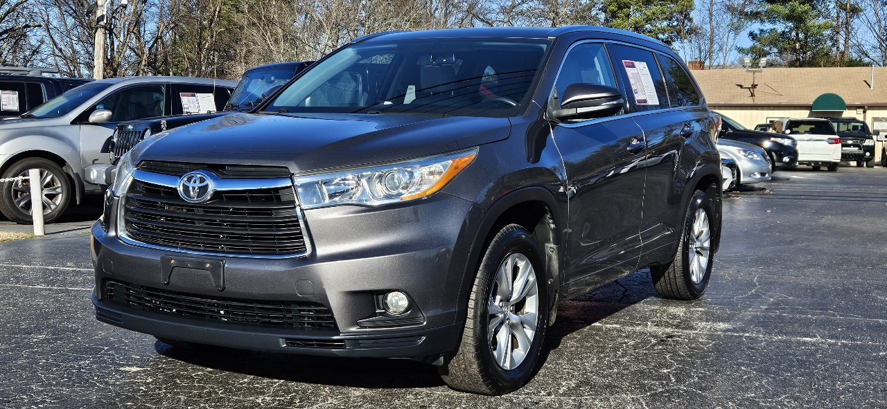 Toyota Highlander AWD 4dr V6 XLE (Natl) 2014