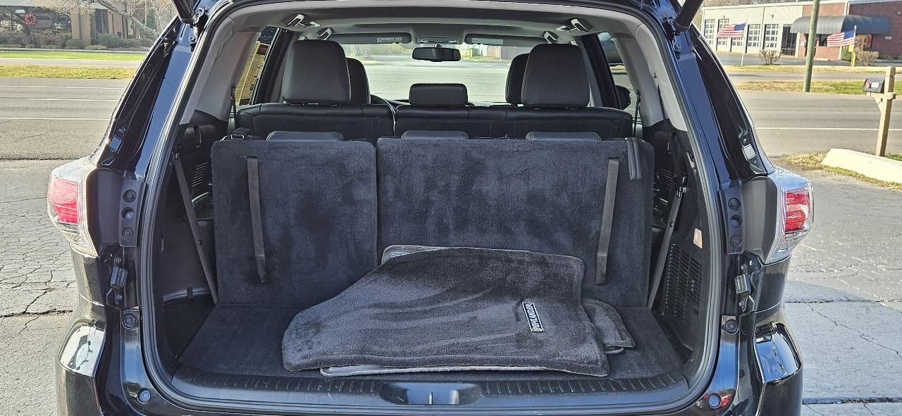 Toyota Highlander FWD 4dr V6 XLE (Natl) 2015