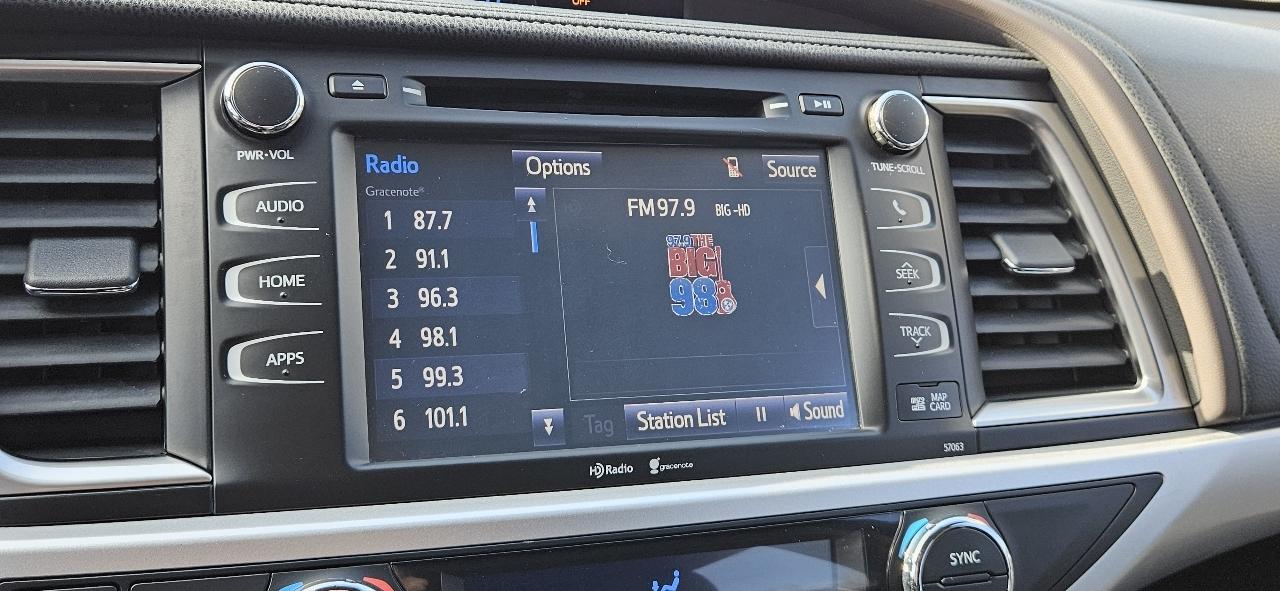 Toyota Highlander FWD 4dr V6 XLE (Natl) 2015