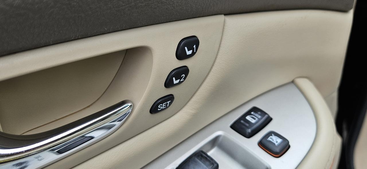 Lexus RX 330 4dr SUV 2006