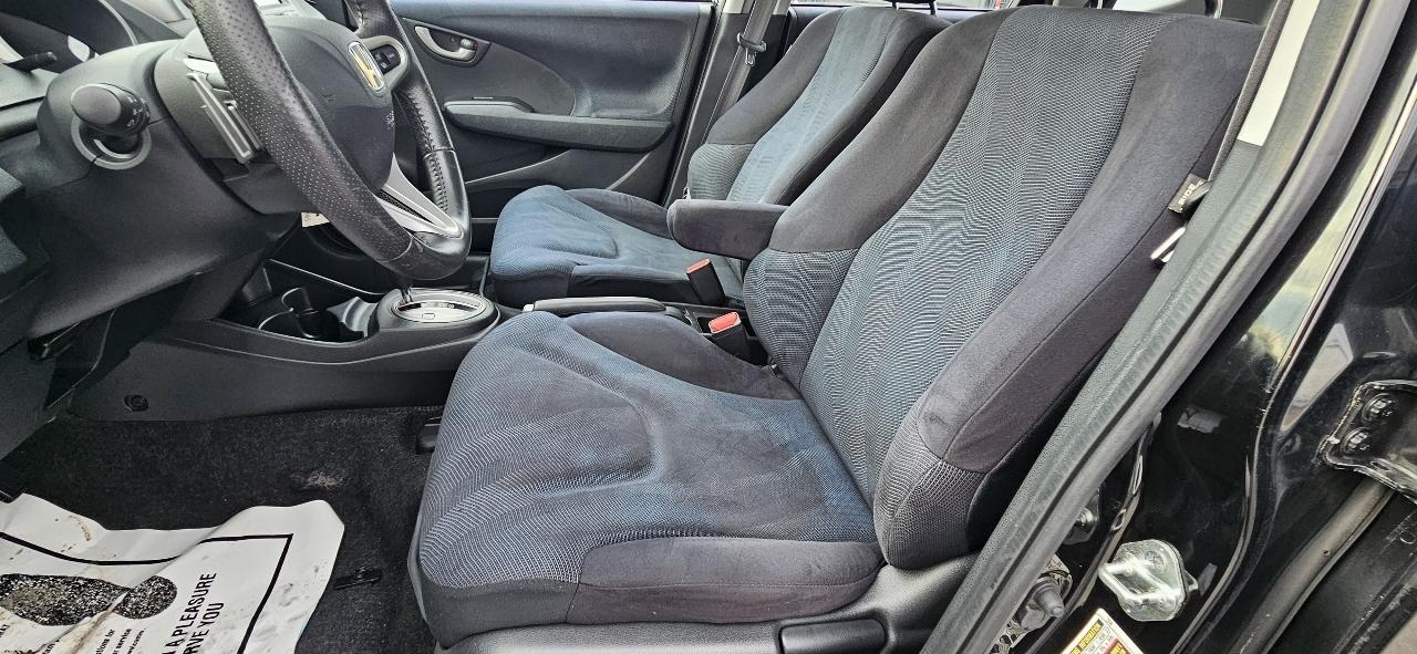 Honda Fit 5dr HB Auto Sport 2011