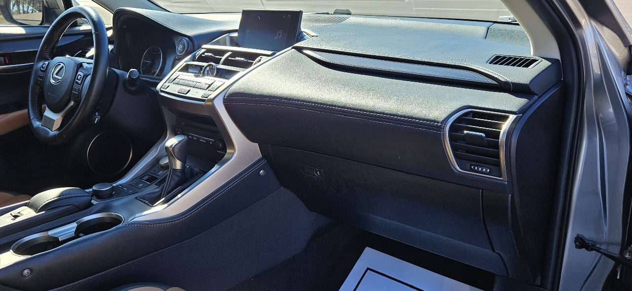 Lexus NX 200t AWD 4dr 2016