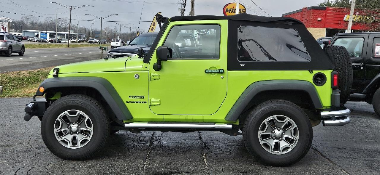 Jeep Wrangler 4WD 2dr Sport 2013