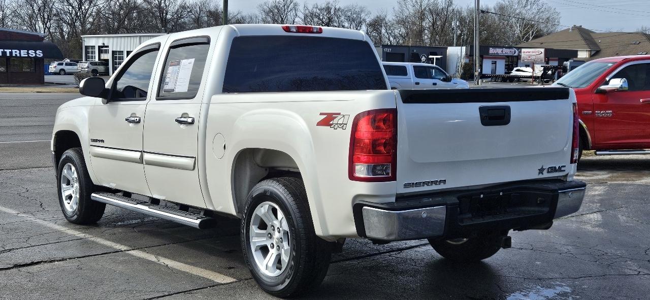 GMC Sierra 1500 4WD Crew Cab 143.5" SLE 2011