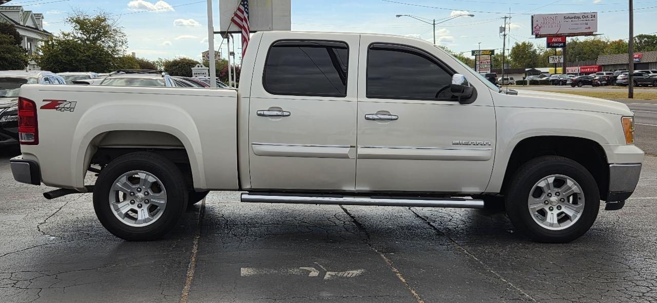 GMC Sierra 1500 4WD Crew Cab 143.5" SLE 2011