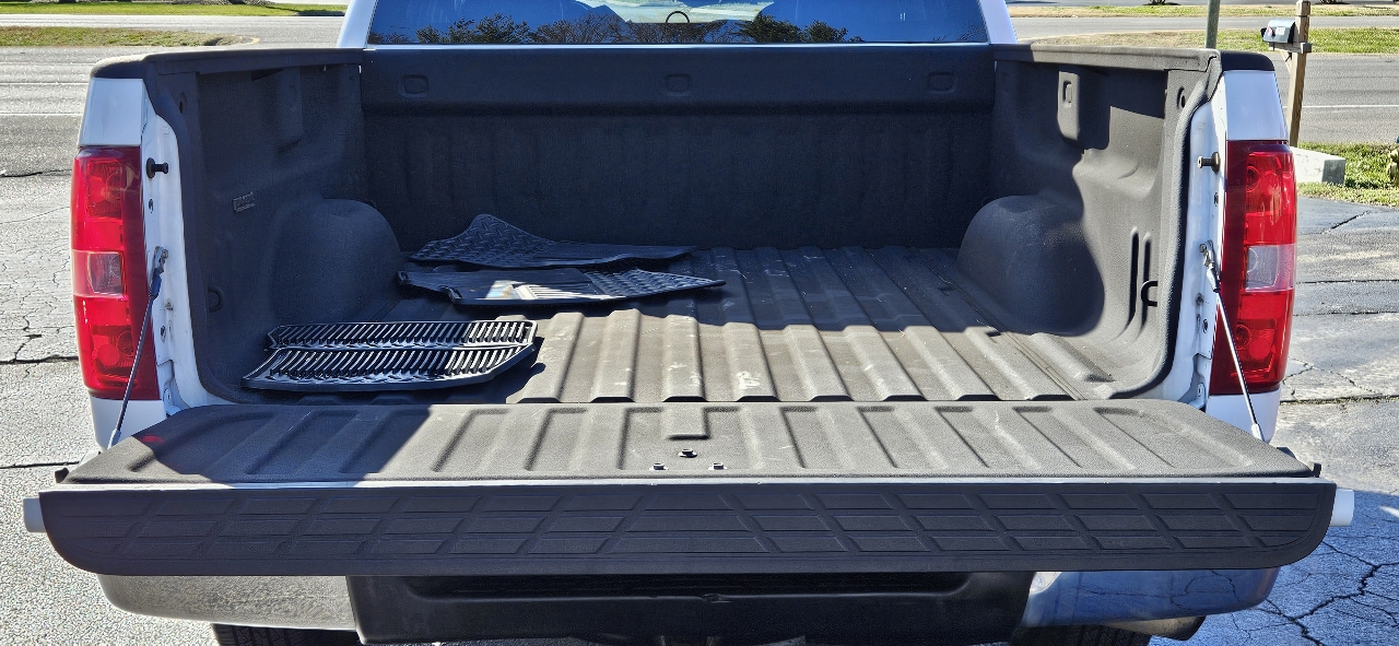 Chevrolet Silverado 1500 2WD Crew Cab 143.5" LT 2009