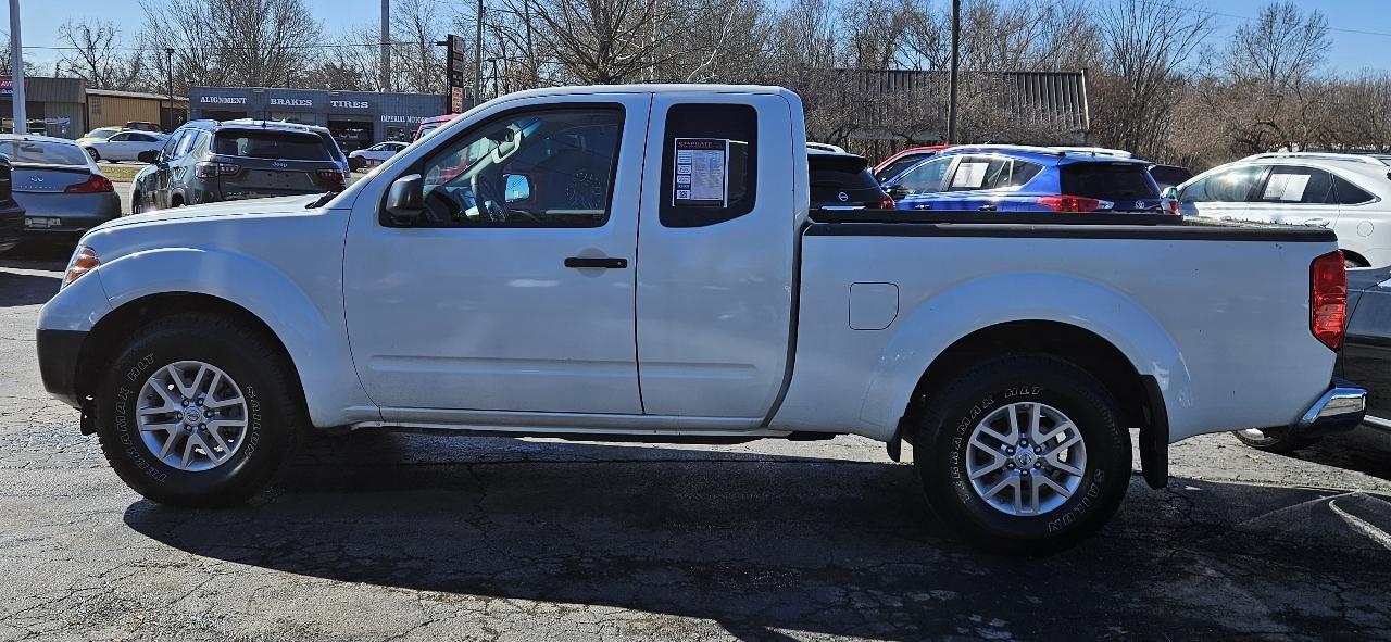 Nissan Frontier King Cab 4x4 SV V6 Auto 2018