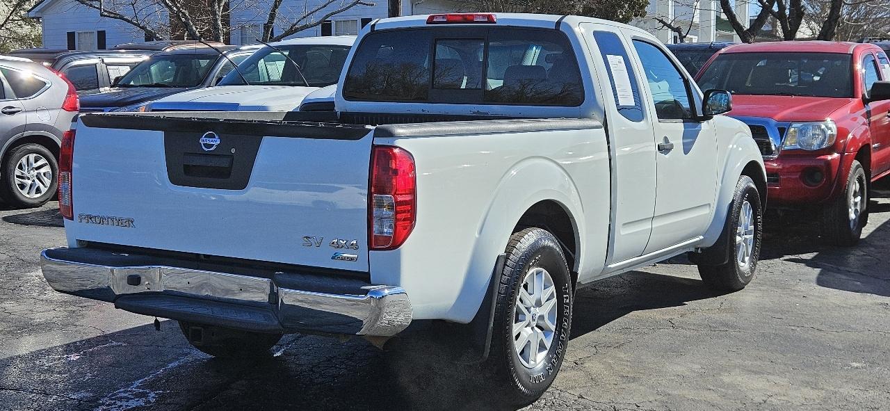 Nissan Frontier King Cab 4x4 SV V6 Auto 2018