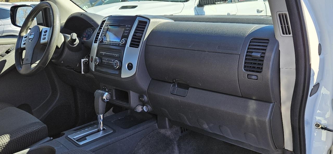 Nissan Frontier King Cab 4x4 SV V6 Auto 2018