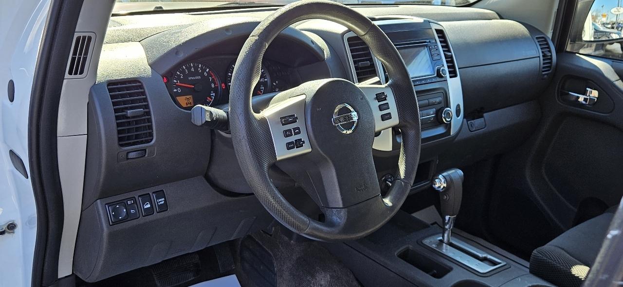 Nissan Frontier King Cab 4x4 SV V6 Auto 2018