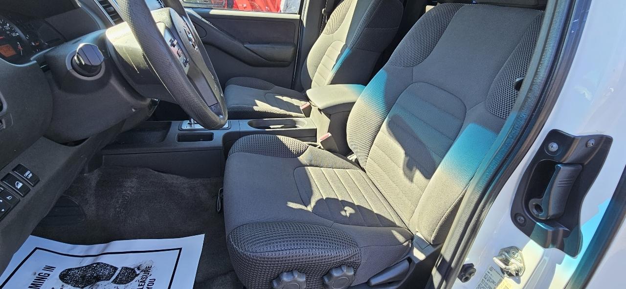 Nissan Frontier King Cab 4x4 SV V6 Auto 2018