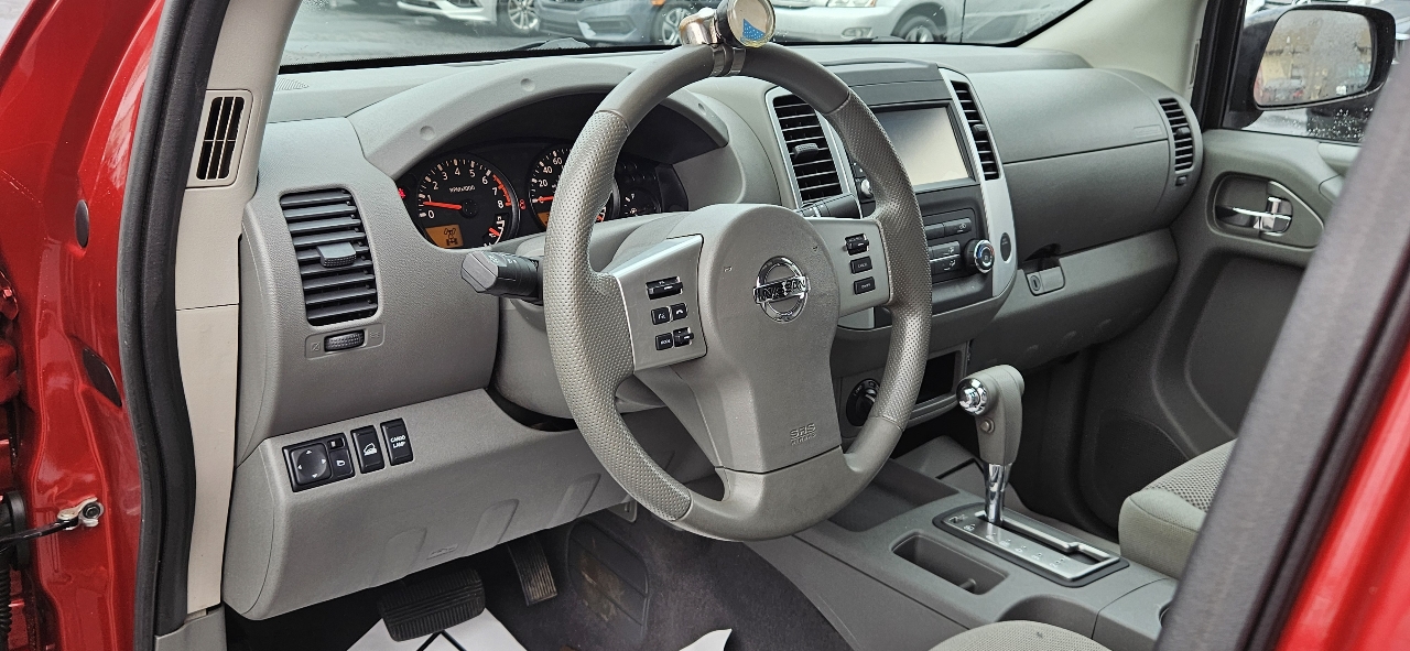 Nissan Frontier Crew Cab 4x4 SV Auto 2019