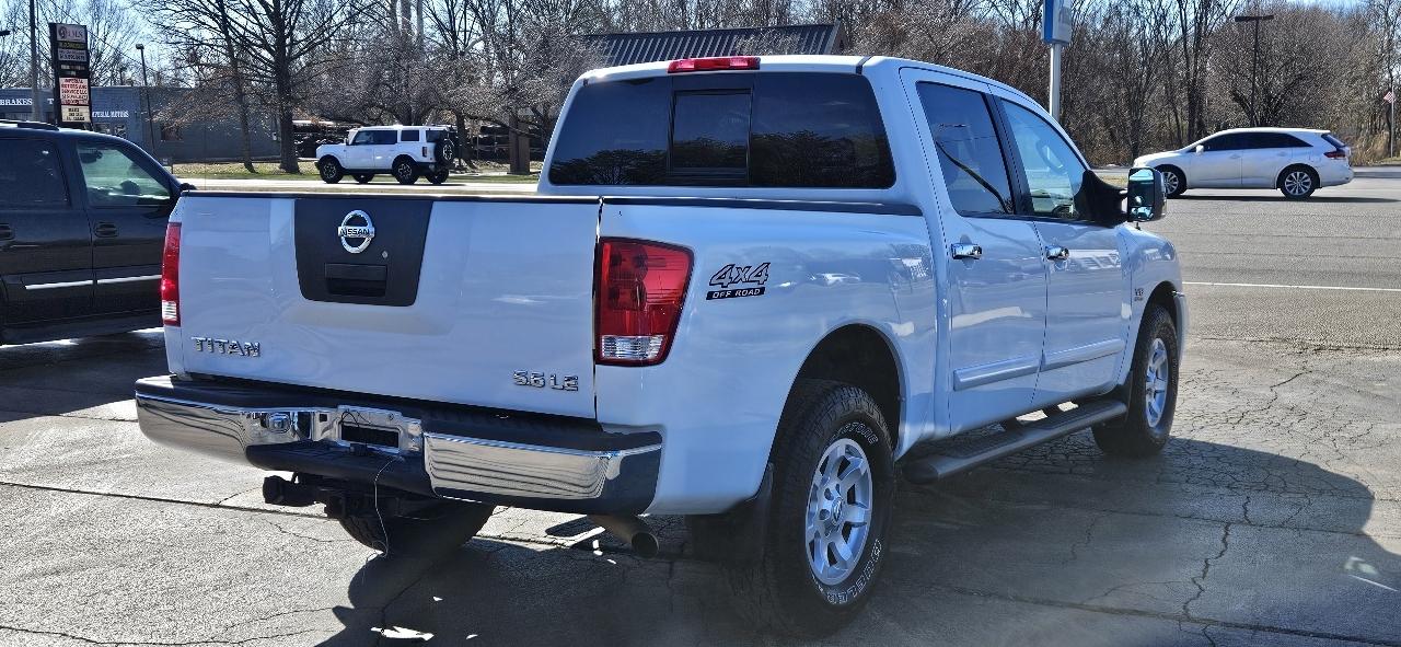 Nissan Titan LE Crew Cab 4WD 2004