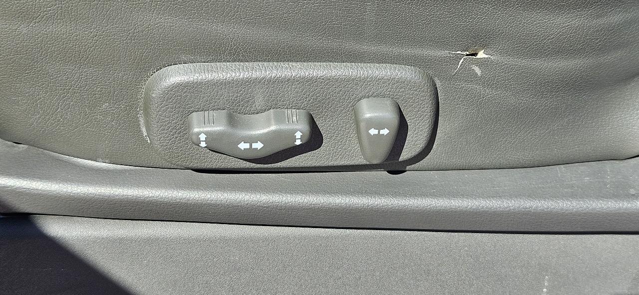 Nissan Titan LE Crew Cab 4WD 2004