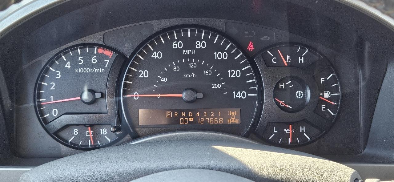 Nissan Titan LE Crew Cab 4WD 2004