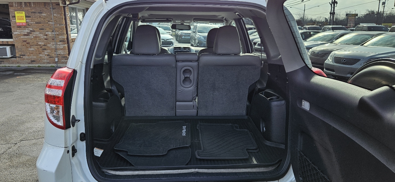 Toyota RAV4 4WD 4dr V6 Limited (Natl) 2012