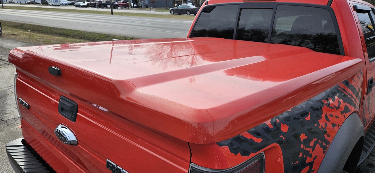 Ford F-150 4WD SuperCrew 145" SVT Raptor 2011